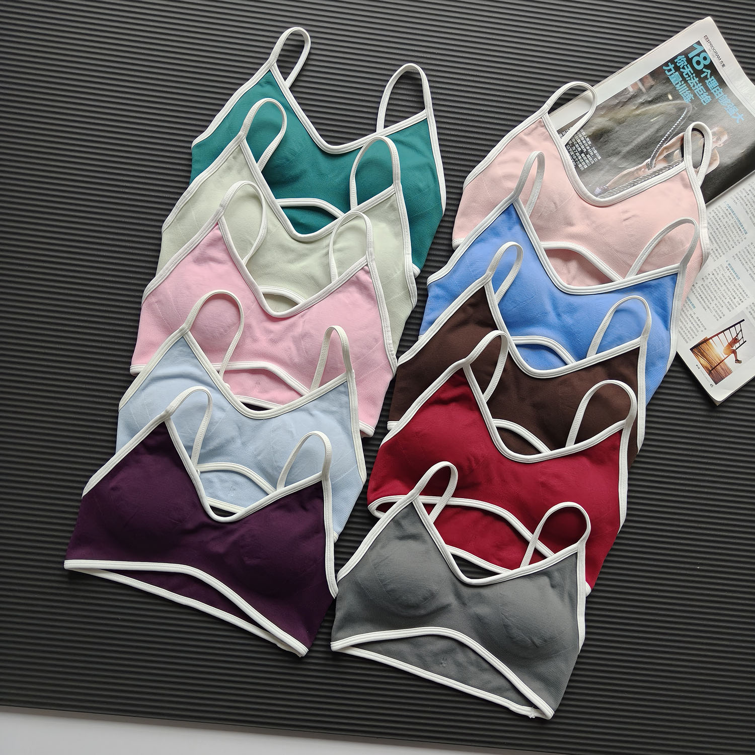 Sports Bra High Impact - Contrast Color Women's Seamless Yoga Sports